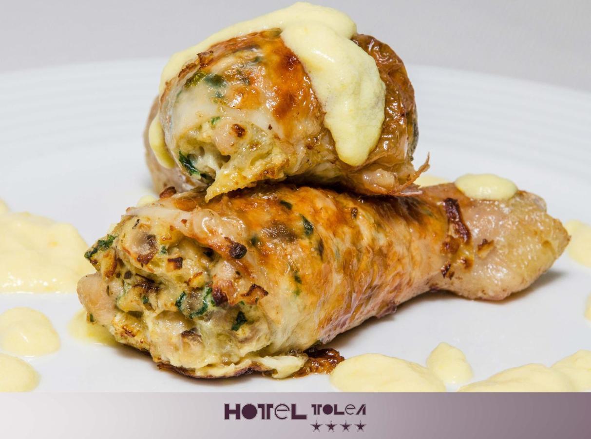 Hotel Tolea Тырговиште Экстерьер фото