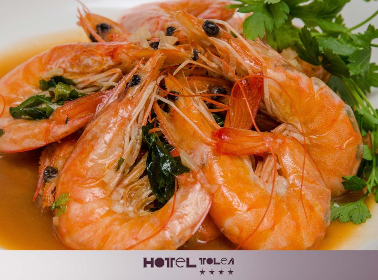 Hotel Tolea Тырговиште Экстерьер фото