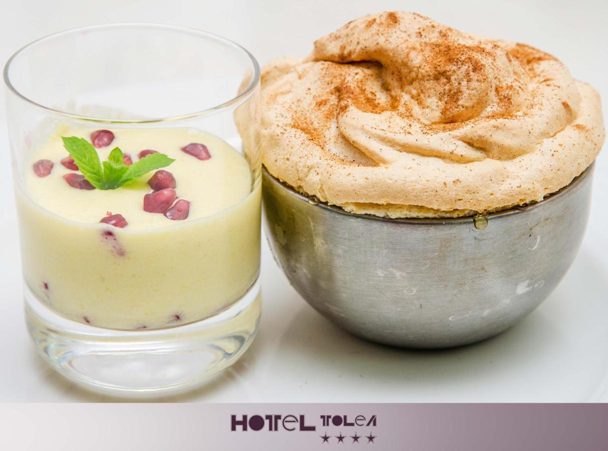 Hotel Tolea Тырговиште Экстерьер фото